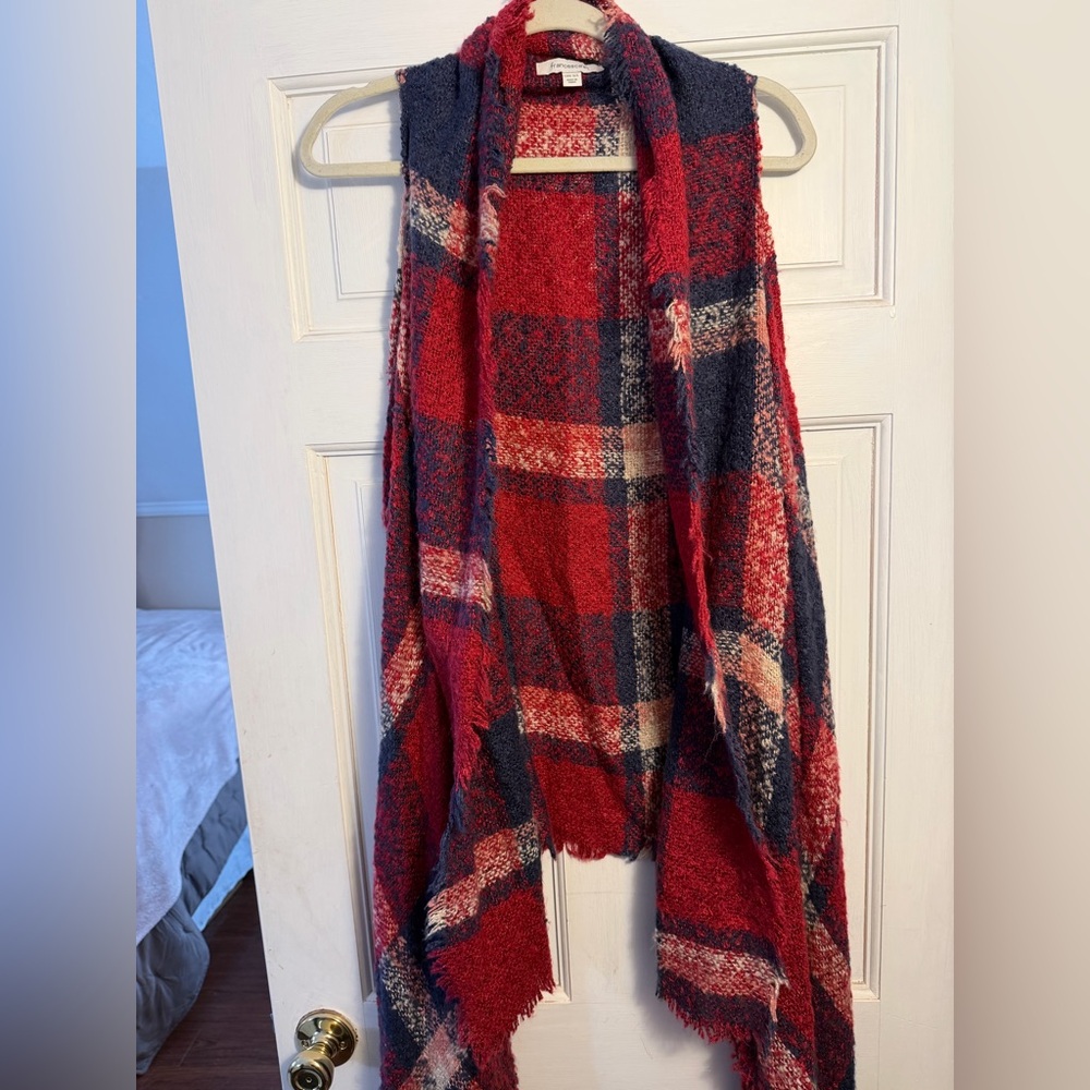 FRANCESCAS Cozy Plaid Open Front Vest - Maroon white  & Navy